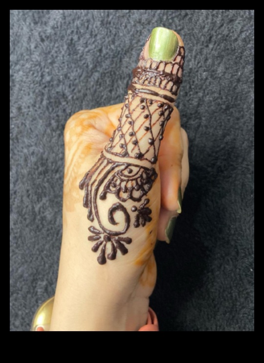 انطباعات الحبر: ارفع مستوى الأسلوب باستخدام فن الأصابع الصغير والأنيق