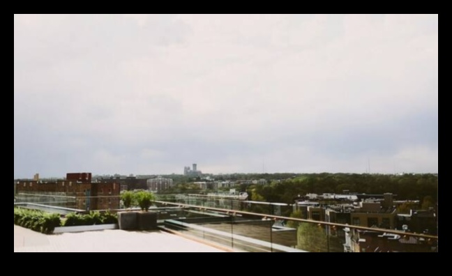 الخلوات على السطح: هروب الأفق في الواحات الحضرية