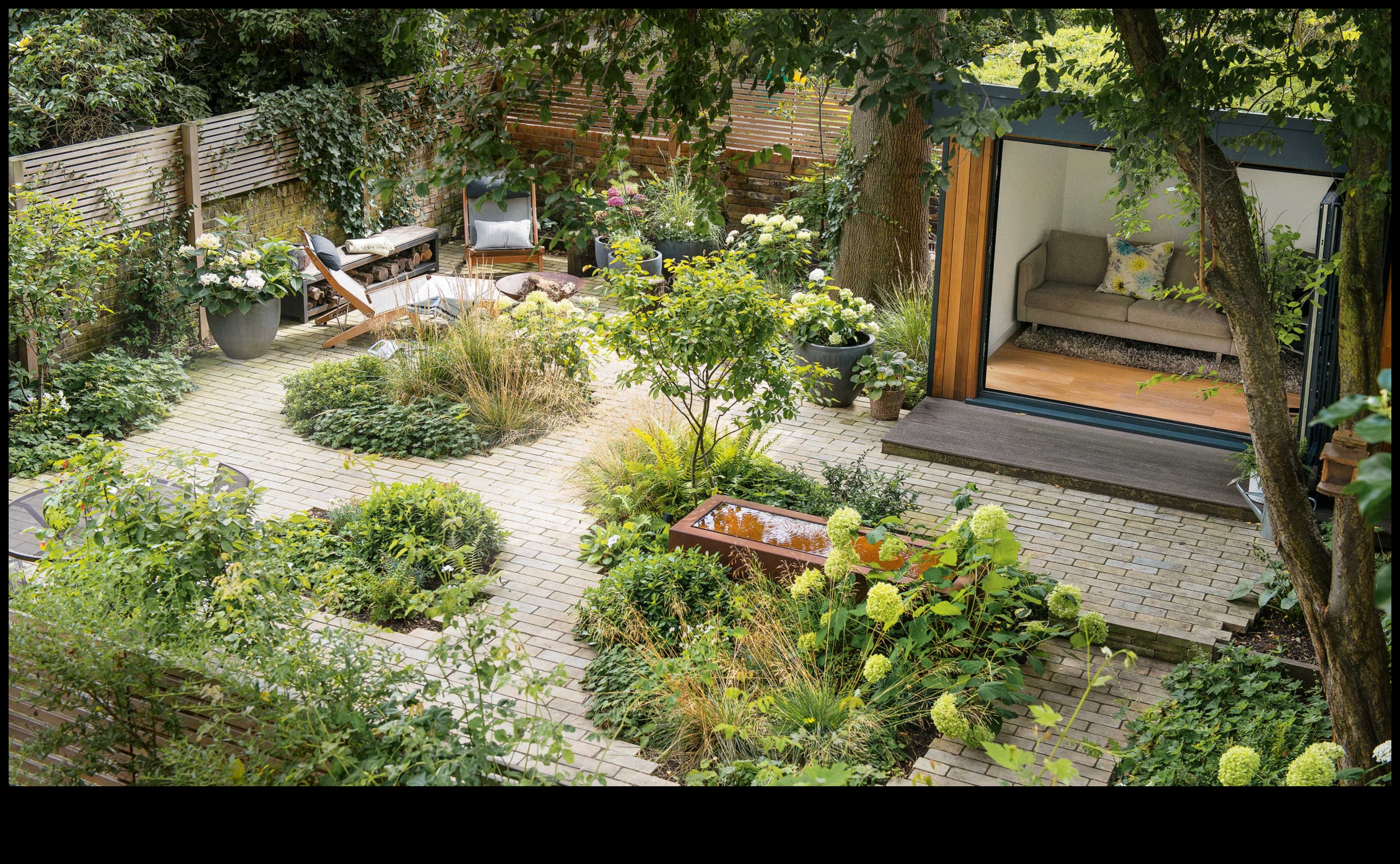 قماش الزهرة: صياغة الخلوات الفنية في حديقتك